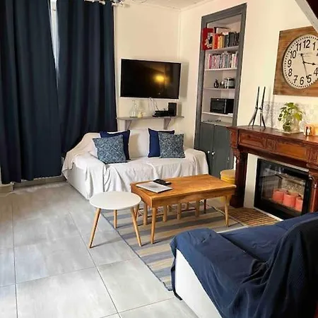 Maison De Charme 3 Remparts De Holiday home Guerande